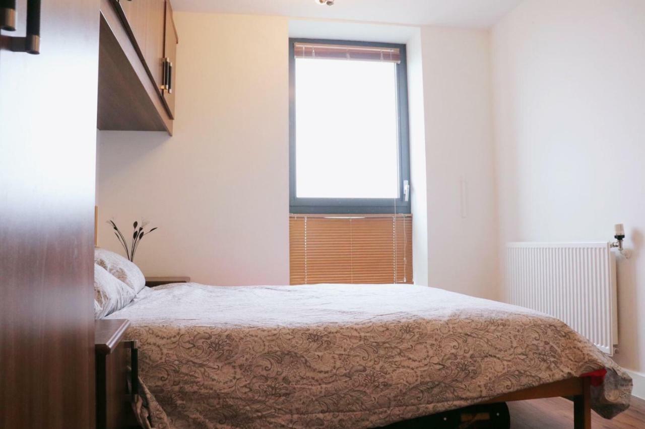 Premium Waterside Apartment Londra Dış mekan fotoğraf